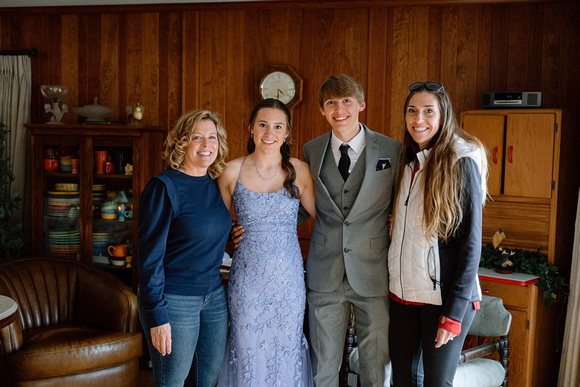 Prom2024-11